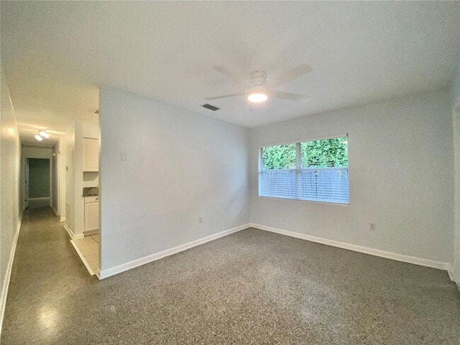 Building Photo - 1022 Delaney Park Dr
