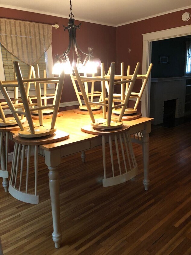 Foto principal - Beautiful West End 3BR home for rent!