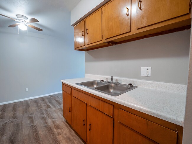 Gabinetes tradicionales - Lakeview Estates