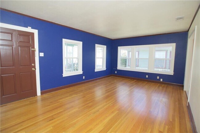 Foto del edificio - 5309 Avenue F