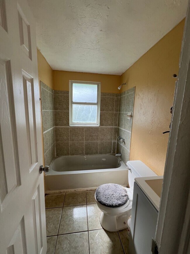 Foto del edificio - Quaint 3 bedroom home