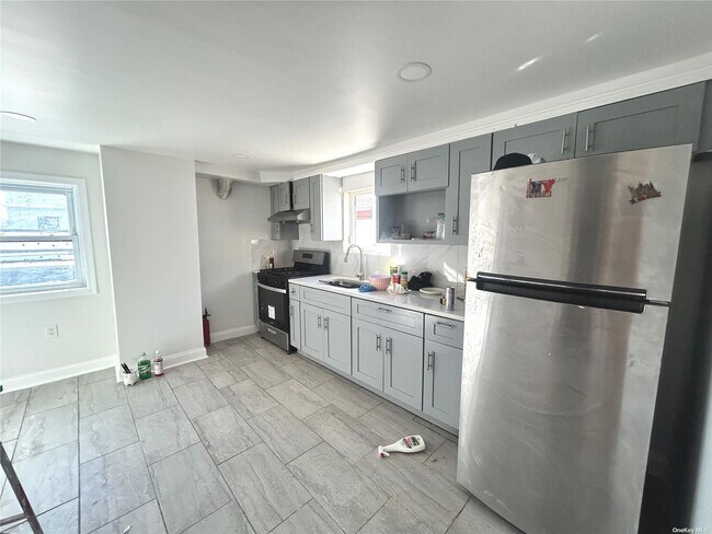 Foto del edificio - 99-09 98th St