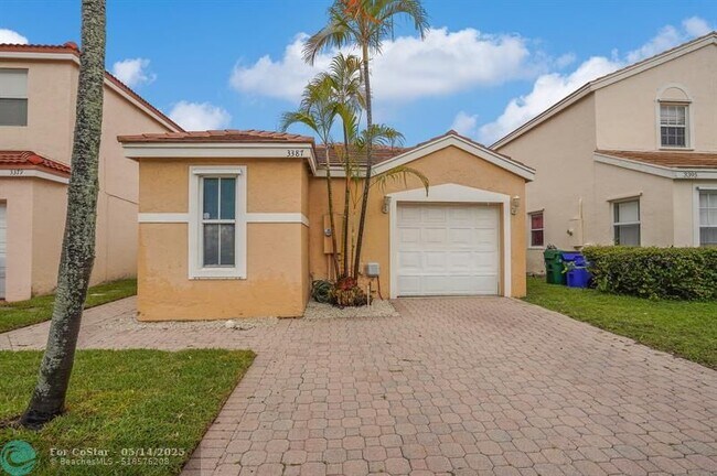 Foto del edificio - 3387 Chickee Ln