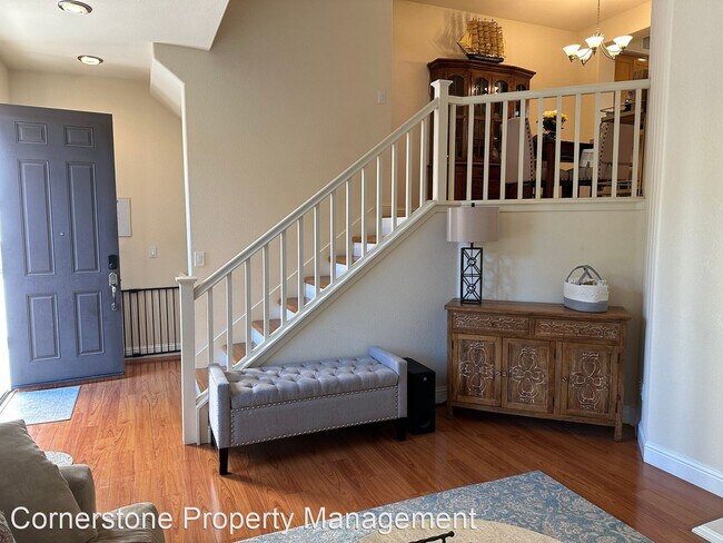 Building Photo - 3 br, 3 bath House - 813 Georgetown Pl
