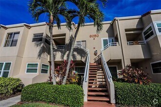 Building Photo - 6050 Bahia Del Mar Cir