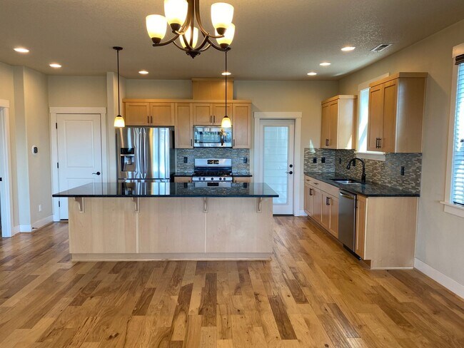 Foto del edificio - Bethany Creek 3 Bedroom Home!