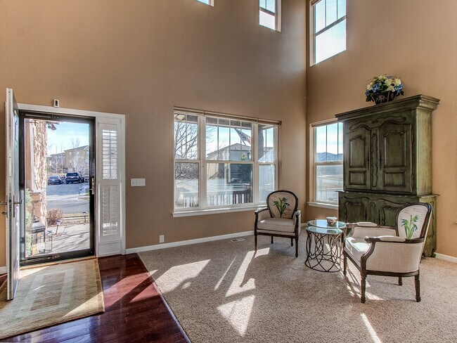 Building Photo - 2709 Gray Wolf Loop