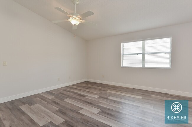 Foto del edificio - 2389 Southern Oak St