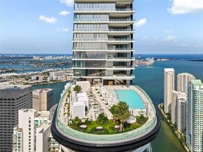 Building Photo - 300 Biscayne Blvd Way
