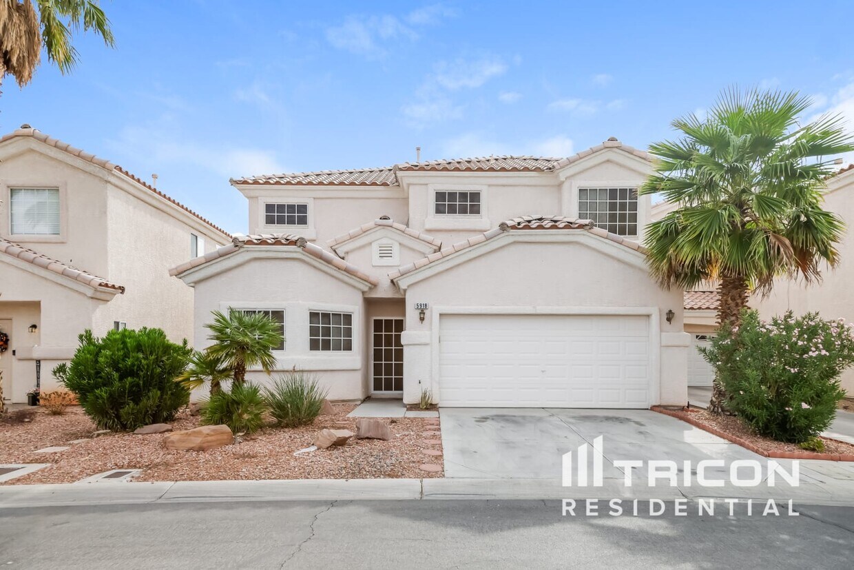 Foto principal - 5918 Crumbling Ridge St