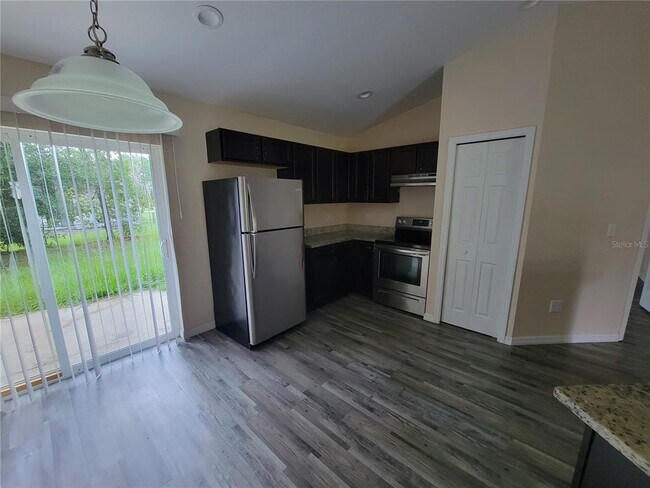 Building Photo - 5425 Pecan Rd