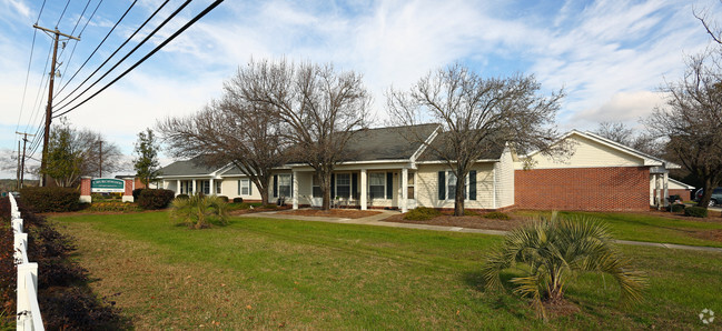 Building Photo - Churchwood Apartments