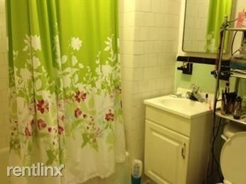 Building Photo - Studio, 1 bath  - 18 Commonwealth Ave