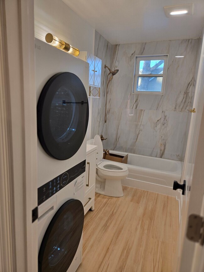 Foto del edificio - 3342 Tait Ter