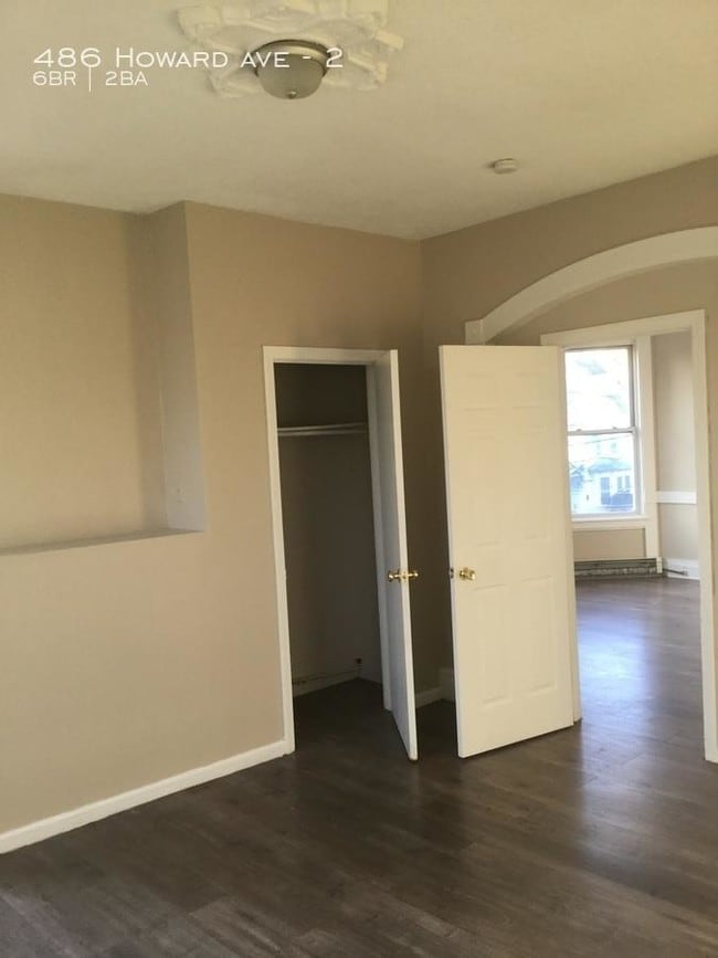 Building Photo - 6 bedroom in New Haven CT 06511
