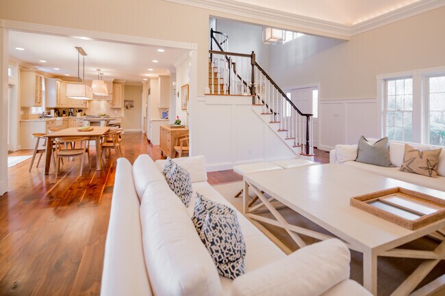 Foto del edificio - 8 Mountain Laurel Ln