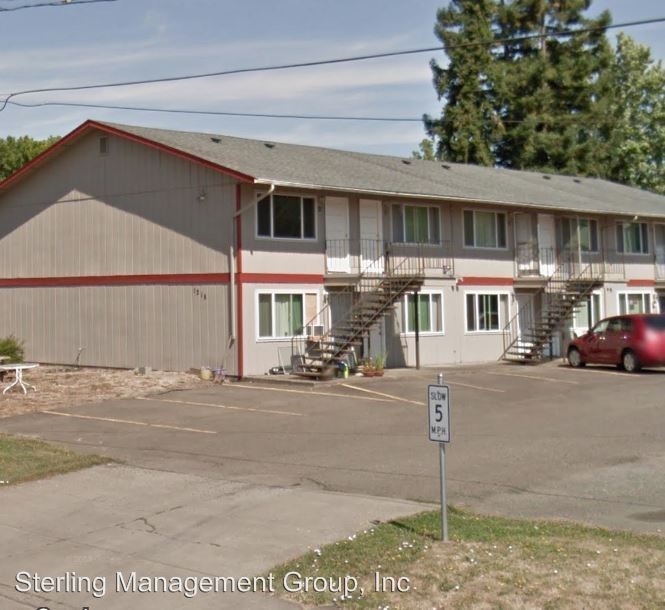 Primary Photo - 1215 Pioneer St