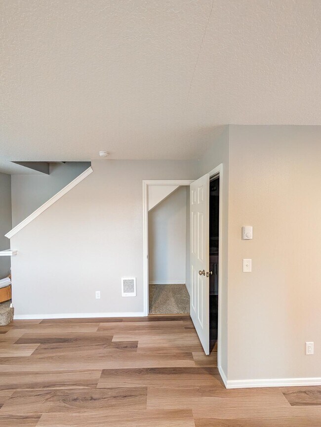 Foto del edificio - 5623 SE 84th Ave