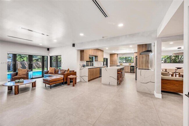 Foto del edificio - 11340 SW 74th Ct