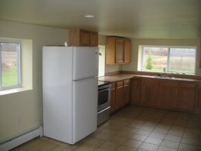 Building Photo - 1727 W Youngs Ditch Rd