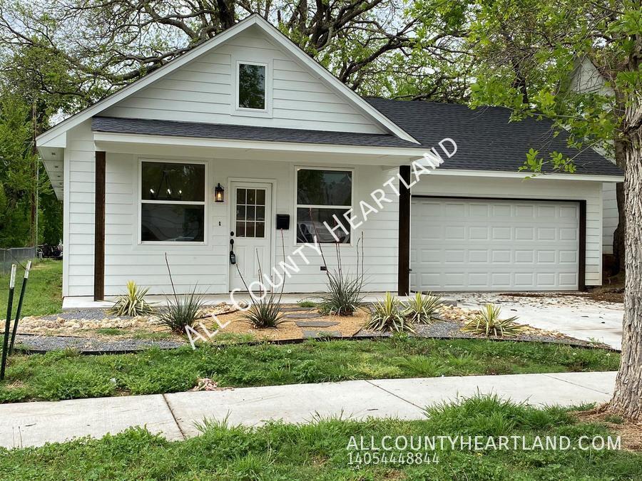 Photo - 520 E Springer Ave-