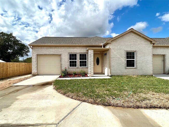 Building Photo - 9610 Puritan Way