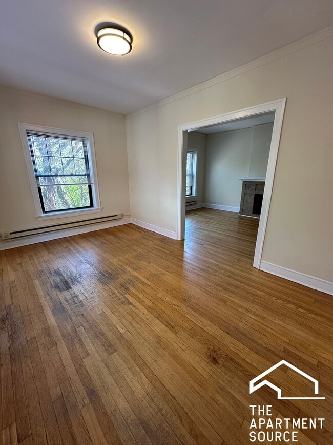 Photo - 1031 Dempster St Apartment