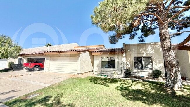 Photo - 9121 N 68th Ave House