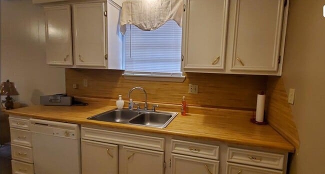 Foto del edificio - 4749 E Ridge Creek Dr