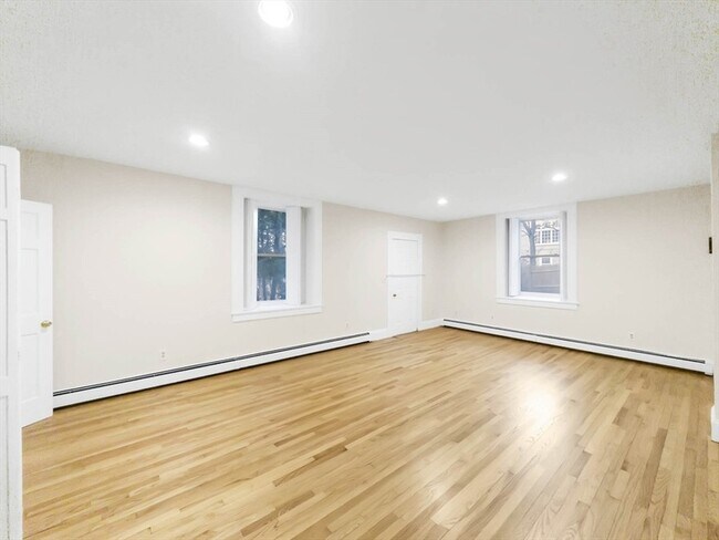 Building Photo - 71-73 Perkins Street Unit 1