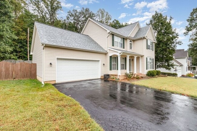 Building Photo - 10115 Chesney Dr