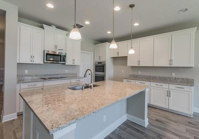 Building Photo - 10442 Arbor Groves Pl
