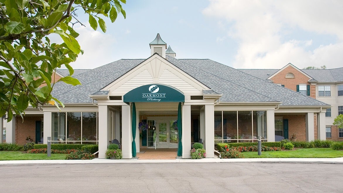 Primary Photo - Oakmont Parkway Senior Apartments