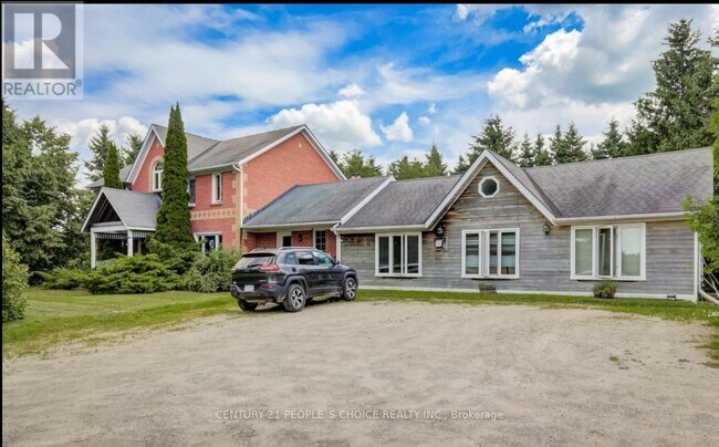 Building Photo - 18743 ST ANDREWS Rd