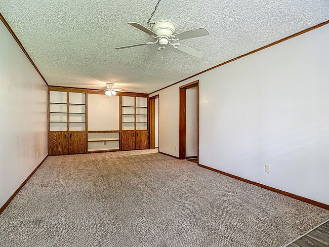 Foto del edificio - The Sterling - 2 Bedroom 1 Bathroom with inside laundry