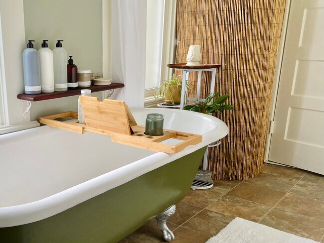 Foto del edificio - 1311 N Garden St