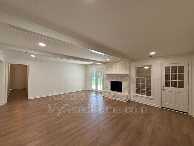 Building Photo - 7954 Neshoba Rd