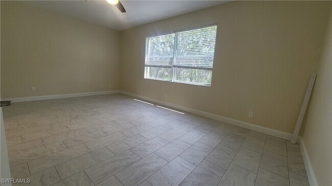 Foto del edificio - 18941 Bay Woods Lake Dr