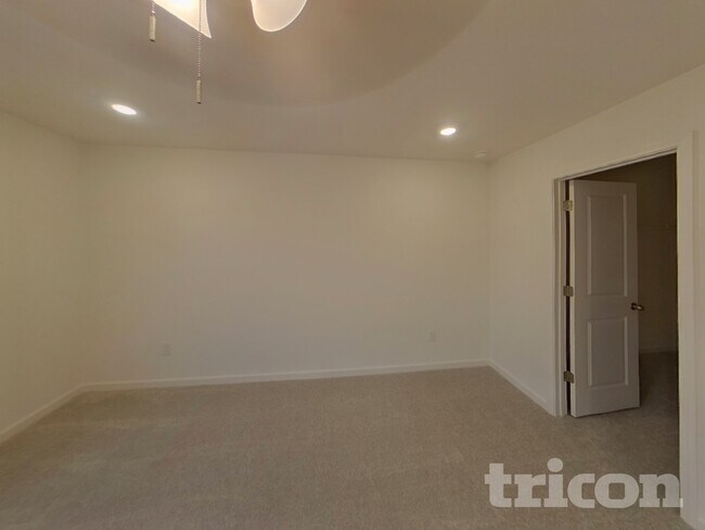 Foto del edificio - 304 Trulove Ln