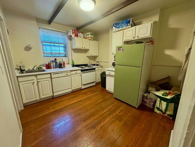 Foto del interior - Charming Juneau Village Apartments!