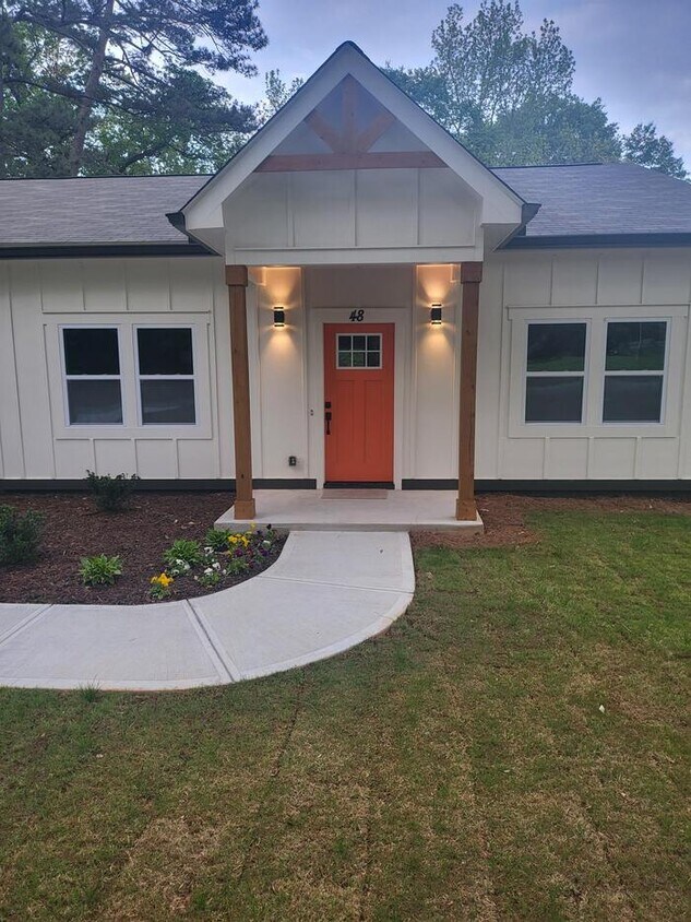 Brand New 3 Bedroom House in Lilburn - Brand New 3 Bedroom House in Lilburn