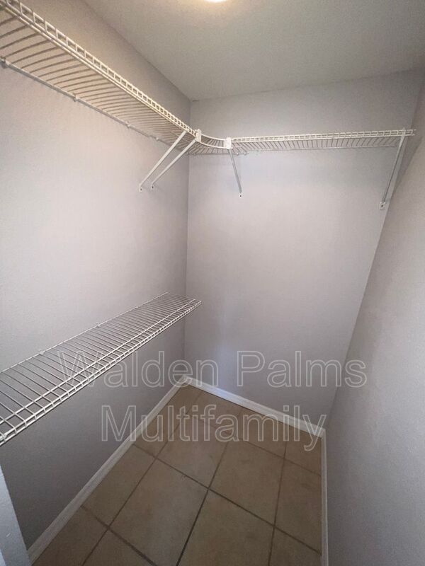 Building Photo - 4760 Walden Cir