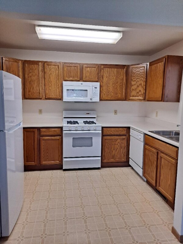 Foto del edificio - 5727 W Barton St