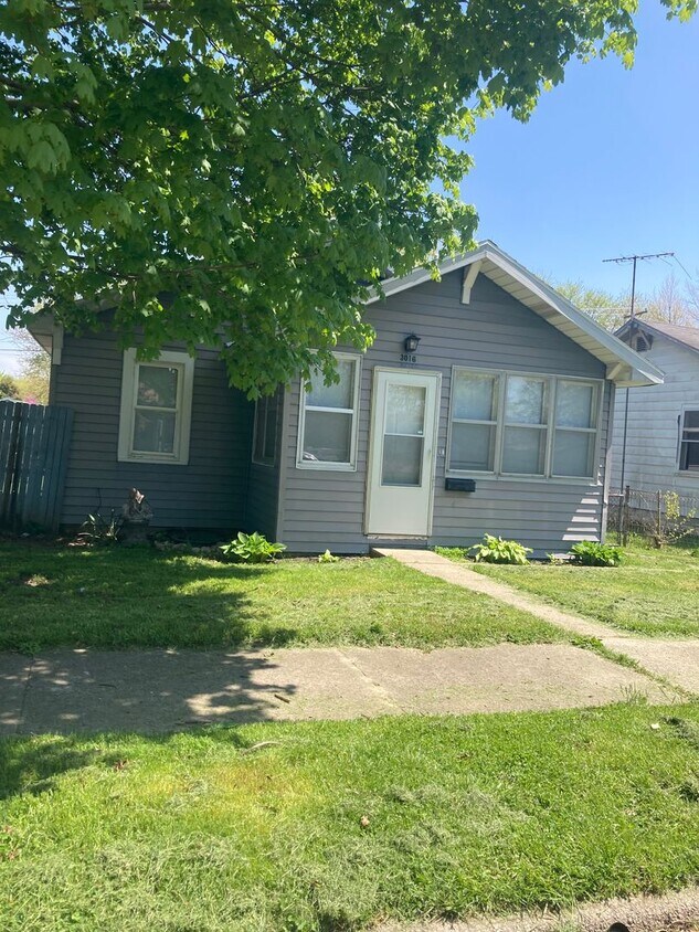 3016 S Vine St, Muncie, IN 47302 House Rental in Muncie, IN