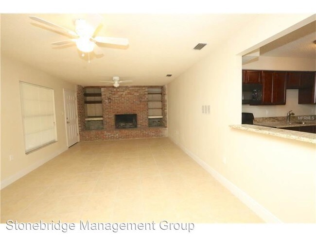 Foto del edificio - 807 S Sanford Ave