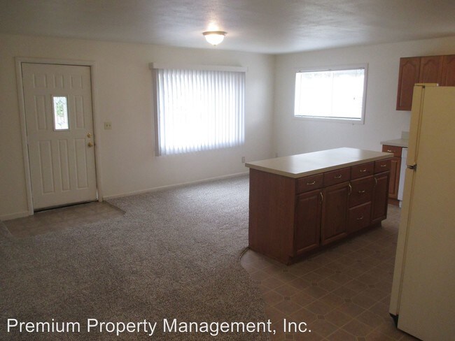 Building Photo - 147 Boatlanding St