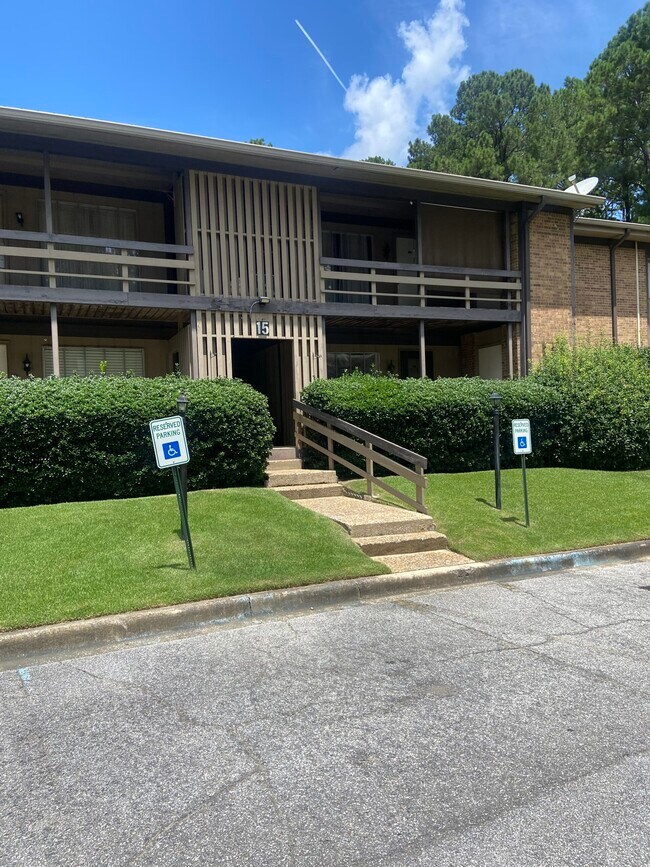 Foto del edificio - 2812 Georgetown Dr