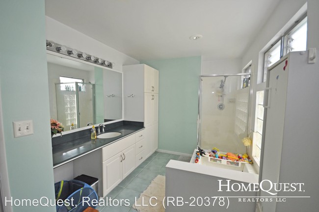 Foto del edificio - 3 br, 2 bath House - 803 Pahumele Place