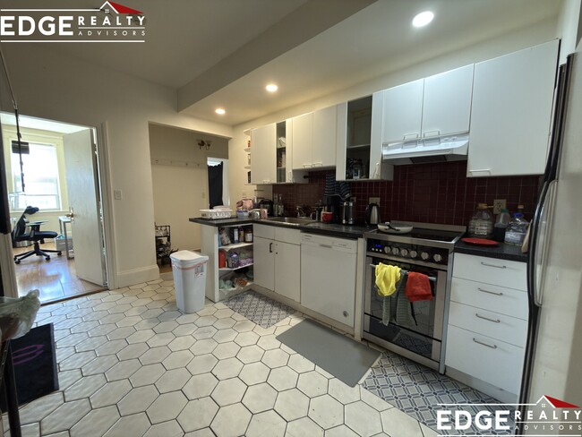 Photo - 56 Park Vale Ave Apartment