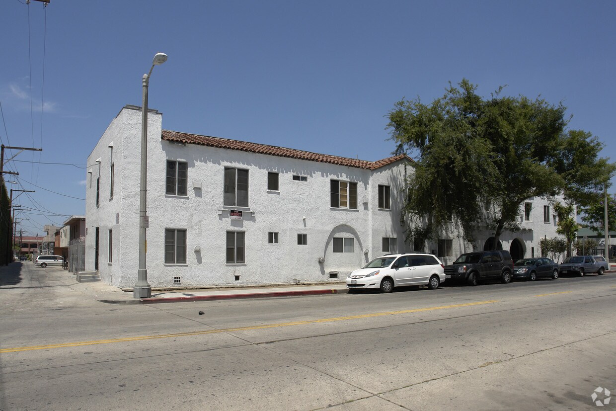 Foto del edificio - 823 Gower St